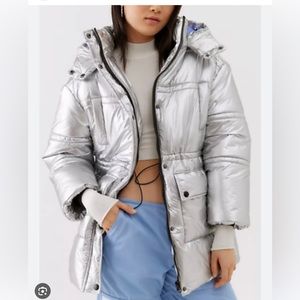 Urban Outfitters Alice Urban Puffer Silver Metallic down jacket XL